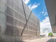 Okładzina centrum handlowego Aupark w Hradcu Králové 